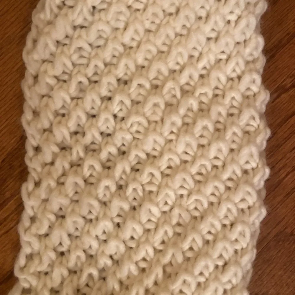 NWT Old Navy infinity scarf, cream colored